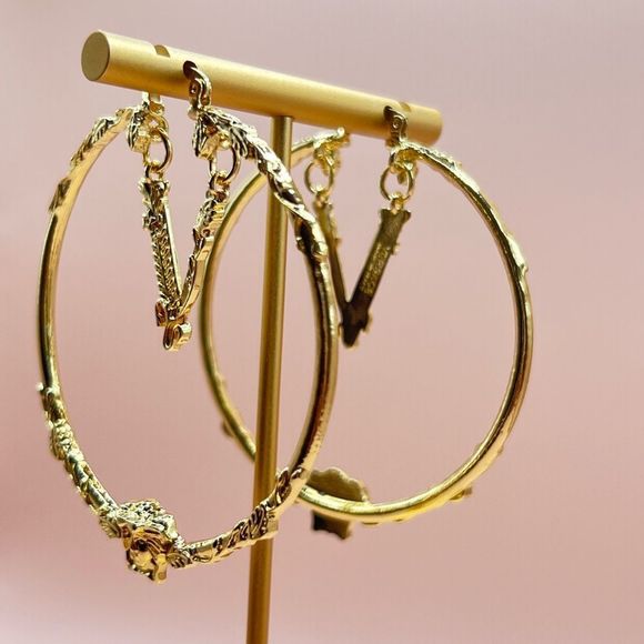 ALMOST SOLD OUT! - Picture 3 of 9